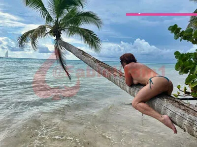 Fabiolamartnez OnlyFans Leaked Free Thumbnail Picture - #UcQtKhjE5B