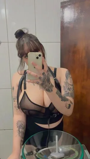 Fabricia OnlyFans Leaked Free Thumbnail Picture - #e5YbFv3iJd