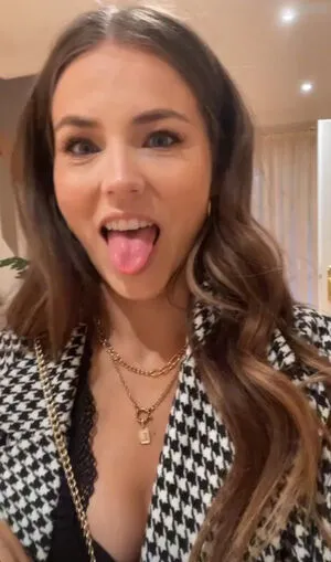 Facialize Me OnlyFans Leaked Free Thumbnail Picture - #CamjcNCTWN