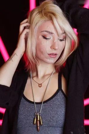 Facialize Me OnlyFans Leaked Free Thumbnail Picture - #MtDjZzvhY0