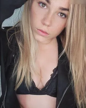 Facialize Me OnlyFans Leaked Free Thumbnail Picture - #hq4eDF5zG4