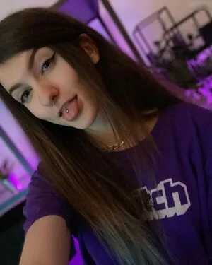 Facialize Me OnlyFans Leaked Free Thumbnail Picture - #oPfQ32BlID