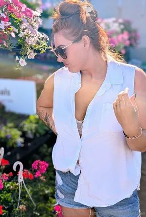 Faehousewifefree OnlyFans Leaked Free Thumbnail Picture - #mimjVBlw14