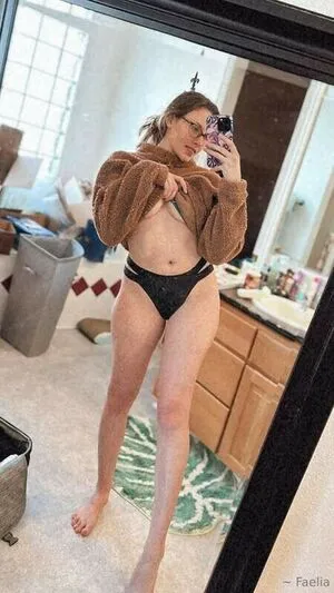 Faelia OnlyFans Leaked Free Thumbnail Picture - #A7MjwVwqvf