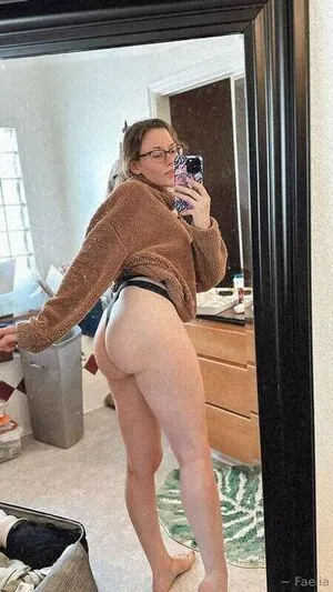 Faelia OnlyFans Leaked Free Thumbnail Picture - #u4WZ09v091