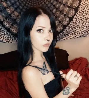Faeriiemoons OnlyFans Leaked Free Thumbnail Picture - #2CLKT2CVG5