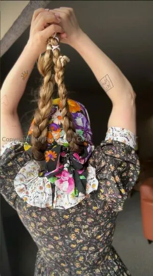 Faeriiemoonsfree OnlyFans Leaked Free Thumbnail Picture - #80INpay7po