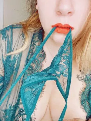 Fairly Smoll Feet K OnlyFans Leaked Free Thumbnail Picture - #wcEE7fdE9b