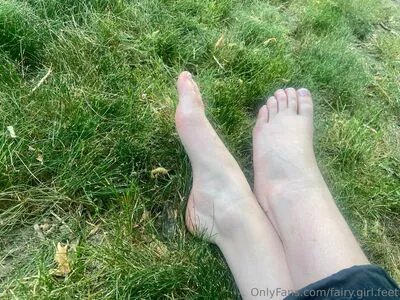 Fairy Girl Feet OnlyFans Leaked Free Thumbnail Picture - #lIJ9B1JWEr