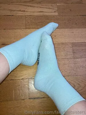 Fairyfeetsisters OnlyFans Leaked Free Thumbnail Picture - #9BOTYksqeN