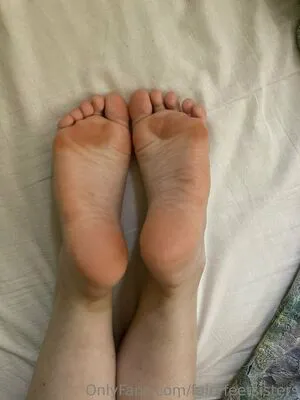 Fairyfeetsisters OnlyFans Leaked Free Thumbnail Picture - #MNZW9pWfHR