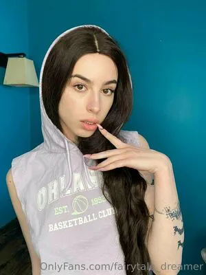 Fairytale Dreamer OnlyFans Leaked Free Thumbnail Picture - #3f6iUj4h6m