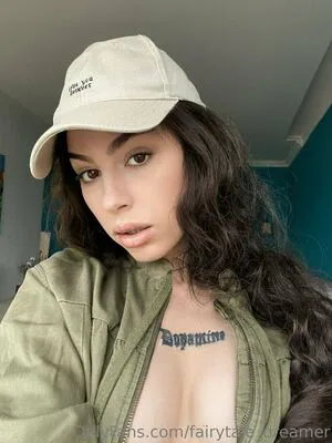 Fairytale Dreamer OnlyFans Leaked Free Thumbnail Picture - #SCUsdNdwCg