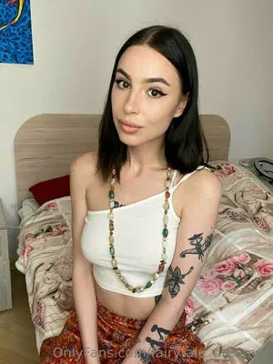 Fairytale Dreamer OnlyFans Leaked Free Thumbnail Picture - #gyMCVMa8gF