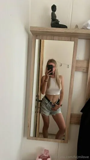 Fajmilove OnlyFans Leaked Free Thumbnail Picture - #krUS3jh11u
