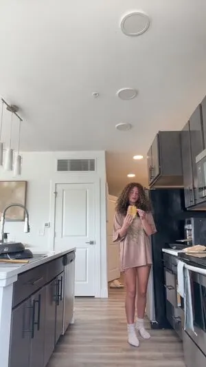 Faleshafaye OnlyFans Leaked Free Thumbnail Picture - #ljQl7g9COJ