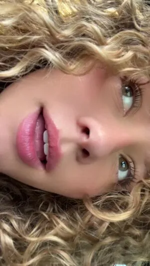 Faleshafaye OnlyFans Leaked Free Thumbnail Picture - #oRey4p3wkI