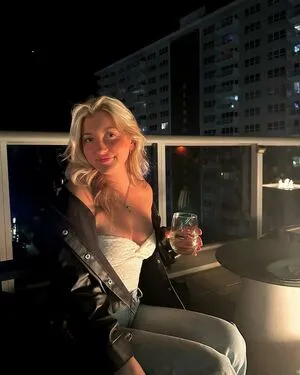 Falynreilly OnlyFans Leaked Free Thumbnail Picture - #5JI52fb3Ut