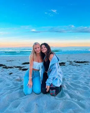 Falynreilly OnlyFans Leaked Free Thumbnail Picture - #85Zgv2IaYn