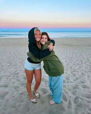 Falynreilly OnlyFans Leaked Free Thumbnail Picture - #EbP7PQkI17