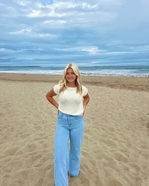 Falynreilly OnlyFans Leaked Free Thumbnail Picture - #NasSw1NpQc