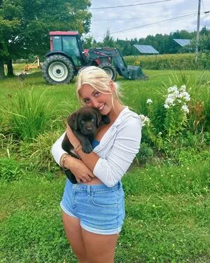 Falynreilly OnlyFans Leaked Free Thumbnail Picture - #QPgqdAkwjy