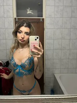 Famez De OnlyFans Leaked Free Thumbnail Picture - #G4KnGps9ph