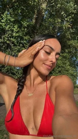 Famez De OnlyFans Leaked Free Thumbnail Picture - #InLC9MuhCG