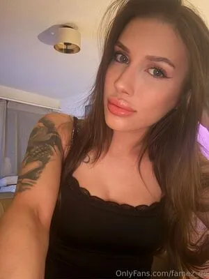 Famez De OnlyFans Leaked Free Thumbnail Picture - #Ve83baBrq9