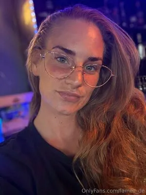 Famez De OnlyFans Leaked Free Thumbnail Picture - #xIkw56Lb8N