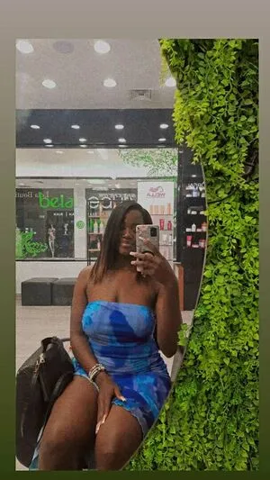 Famousechristie OnlyFans Leaked Free Thumbnail Picture - #usS1Osr5sq