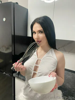 Fancy Lips OnlyFans Leaked Free Thumbnail Picture - #Jhe400nq3n