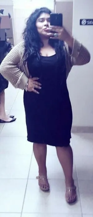 Fancyglo2 OnlyFans Leaked Free Thumbnail Picture - #HxBvoLGTYB