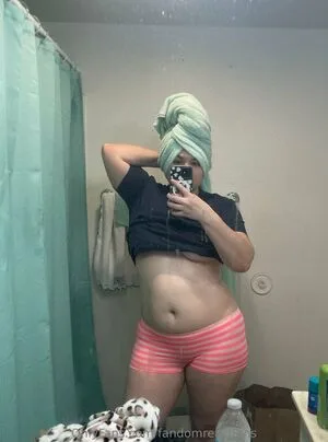 FandomReactions OnlyFans Leaked Free Thumbnail Picture - #7ii7GlRxwU