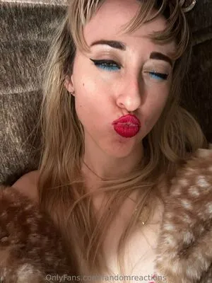 FandomReactions OnlyFans Leaked Free Thumbnail Picture - #RNCB9tugCq