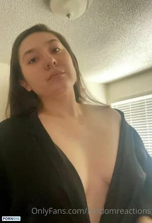 FandomReactions OnlyFans Leaked Free Thumbnail Picture - #tBqB076zdO