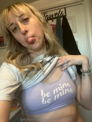 FandomReactions OnlyFans Leaked Free Thumbnail Picture - #wFMLKFXRvd