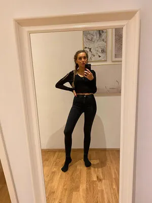 Fanny Maria Elter OnlyFans Leaked Free Thumbnail Picture - #3c9ZDxy3ac