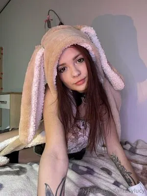 Fantasylucy OnlyFans Leaked Free Thumbnail Picture - #FygKCAYTbq