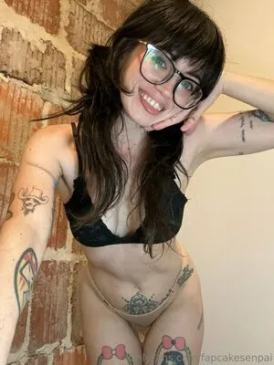 Fapcake Senpai OnlyFans Leaked Free Thumbnail Picture - #pggpP0Thca