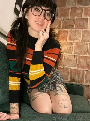 Fapcake OnlyFans Leaked Free Thumbnail Picture - #dqCVrm0S41