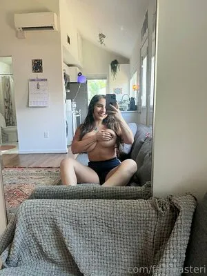 Farahasteri OnlyFans Leaked Free Thumbnail Picture - #W5OaEk4tbY