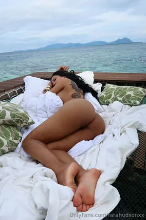 Farahudsonxx OnlyFans Leaked Free Thumbnail Picture - #Le1CUdC6d2