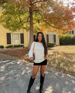 Farina Aguinaldo OnlyFans Leaked Free Thumbnail Picture - #DbHOBFrREl