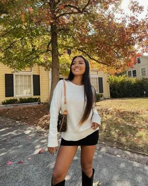 Farina Aguinaldo OnlyFans Leaked Free Thumbnail Picture - #H8NNFNHzgm