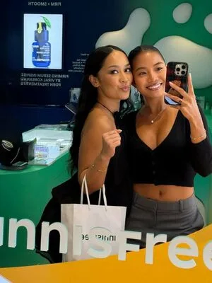 Farina Aguinaldo OnlyFans Leaked Free Thumbnail Picture - #eJ4YmRaxCv