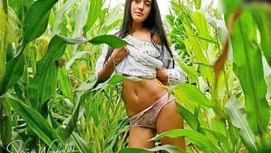 Farmgirl Jasmin OnlyFans Leaked Free Thumbnail Picture - #5cNBeCX5UJ