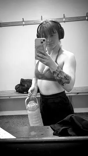 Farmlass OnlyFans Leaked Free Thumbnail Picture - #8CrmrbDsmN