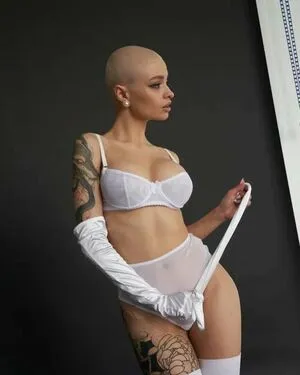 farruhhhamraeva OnlyFans Leaked Free Thumbnail Picture - #9wzstGfgty