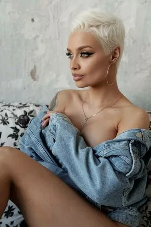 farruhhhamraeva OnlyFans Leaked Free Thumbnail Picture - #Rvf2kyO7iG